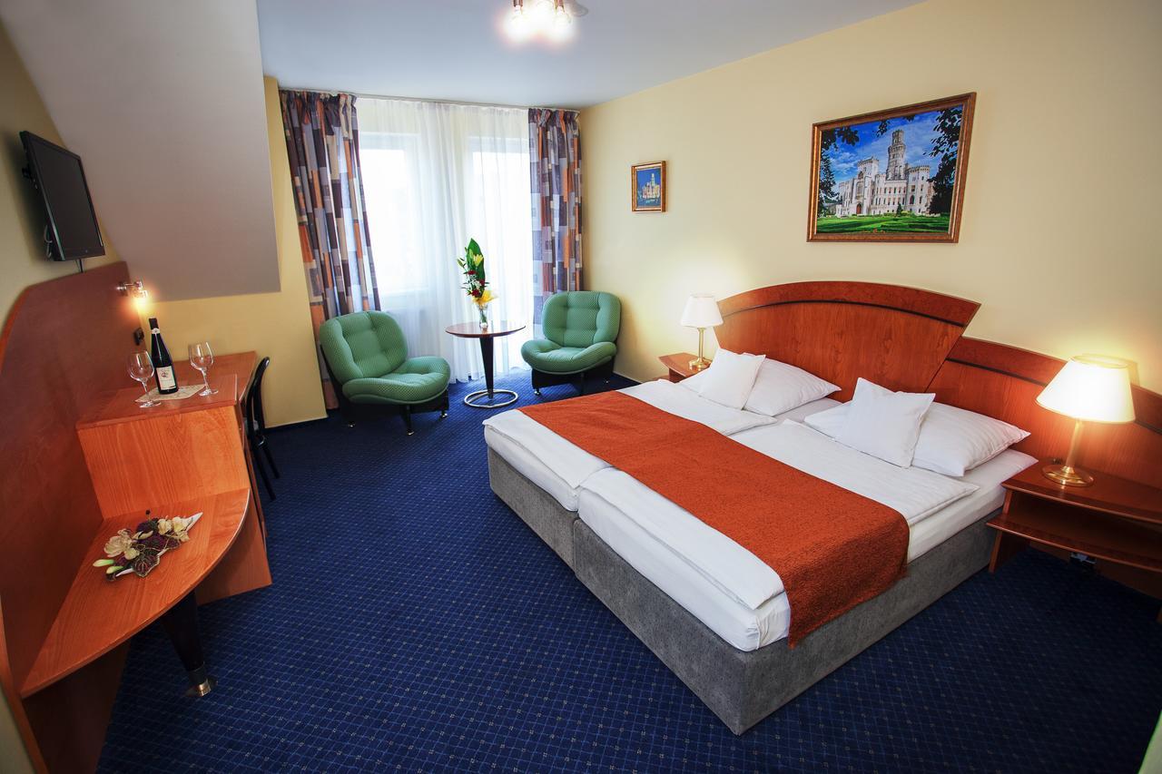 Hotel Savoy Ceske Budejovice Exterior photo